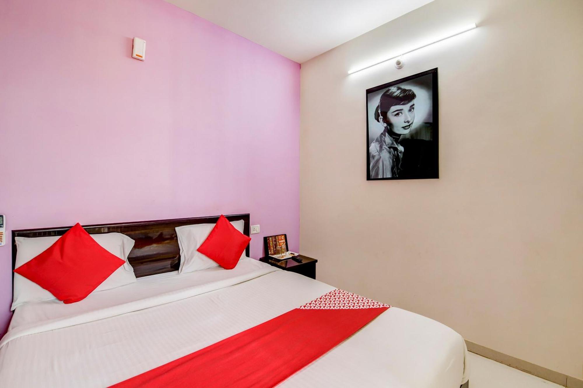 Hotel O Manu Residency Bangalore Eksteriør billede