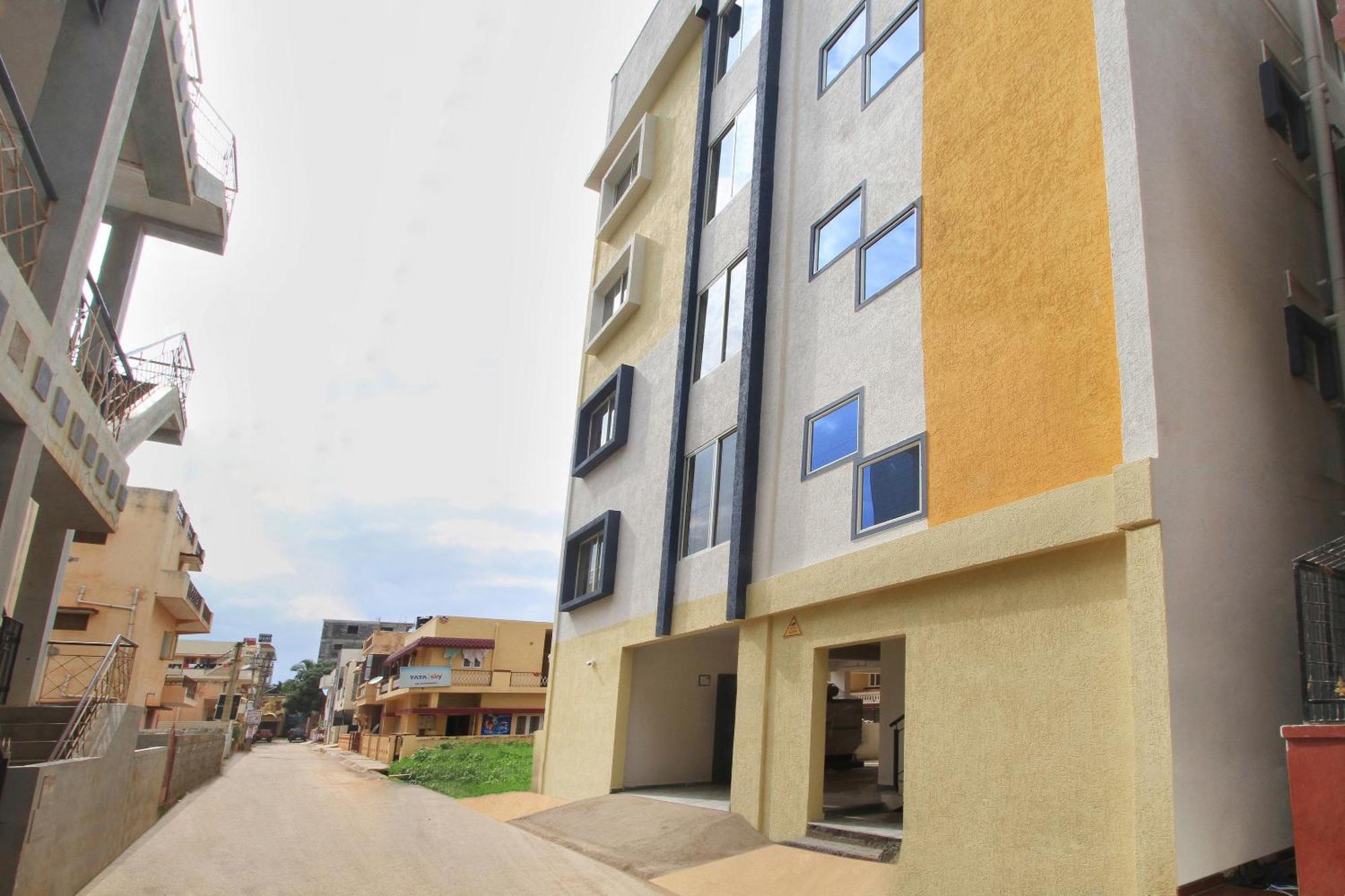 Hotel O Manu Residency Bangalore Eksteriør billede